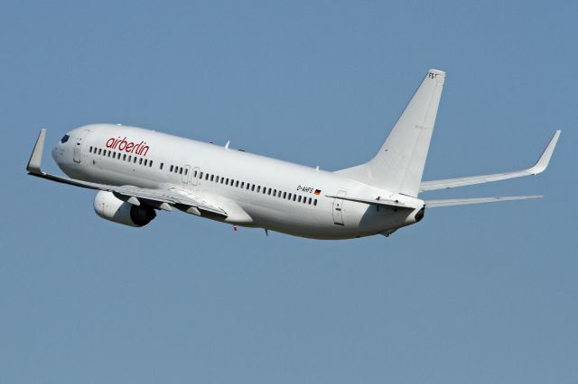 Boeing 737-800 (D-AHFS)