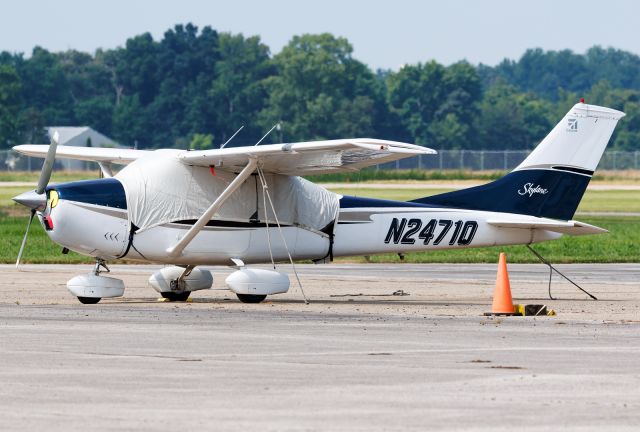 Cessna Skylane (N2471Q)