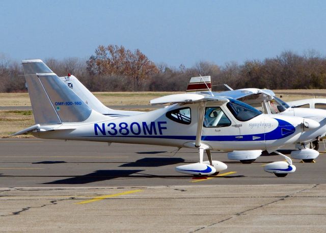 OMF Symphony (N380MF) - At Downtown Shreveport. 2003 OMF-100-160. 