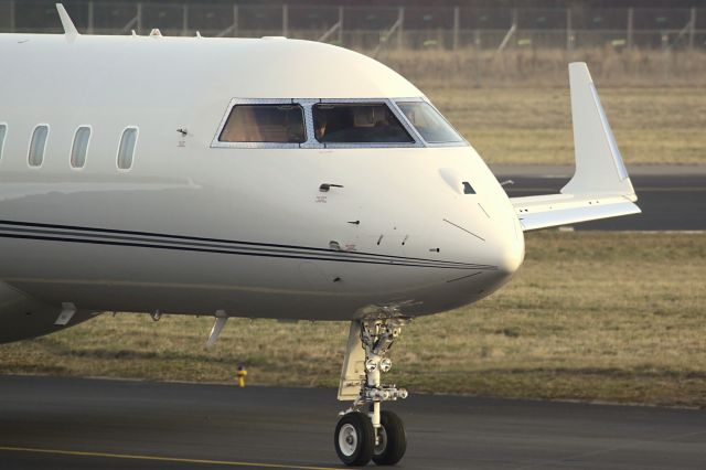 Bombardier Global Express (EC-LEB) - TEFAF 2010 VISITOR.