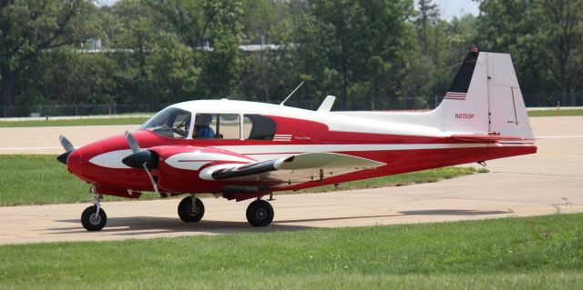 Piper Apache (N2150P) - AirVenture 2021