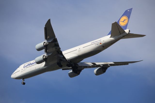 BOEING 747-8 (D-ABYG)