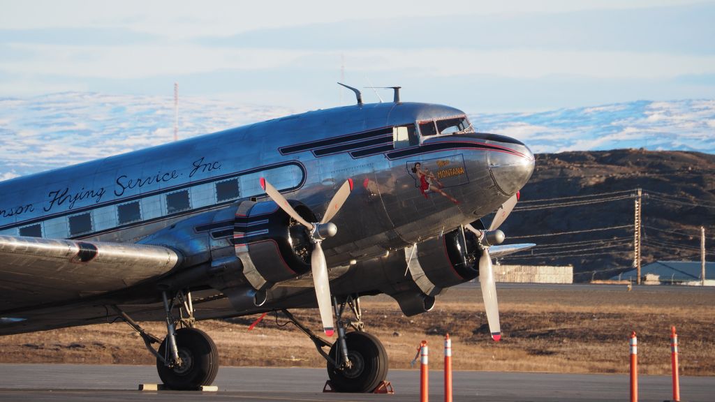 Douglas DC-3 (N24320) - A 1944 Douglas DC-3A-S1C3G , twin piston engines. "Miss Montana" from Missoula, Montana. Heading to Normandy. daksovernormandy.combr /The sound of the engines sputter-putt-putt-purring is classic.