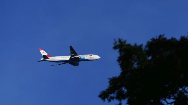 Boeing 777-200 (OE-LPC)