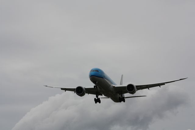 PH-BKC — - the KLM 787X coming in for landing on RW24R at Toronto Person Airport 