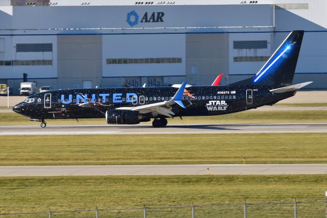 Boeing 737-800 (N36272) - 11-28-21