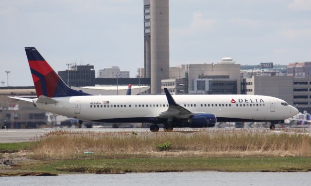 Boeing 737-900 (N818DA)