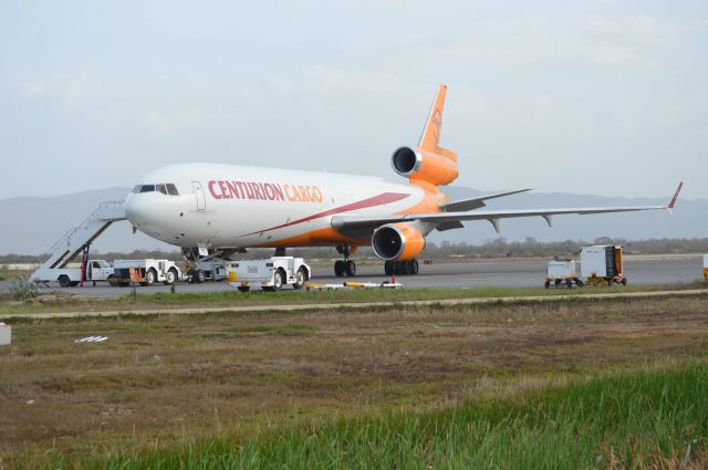 Boeing MD-11 (N986AR)