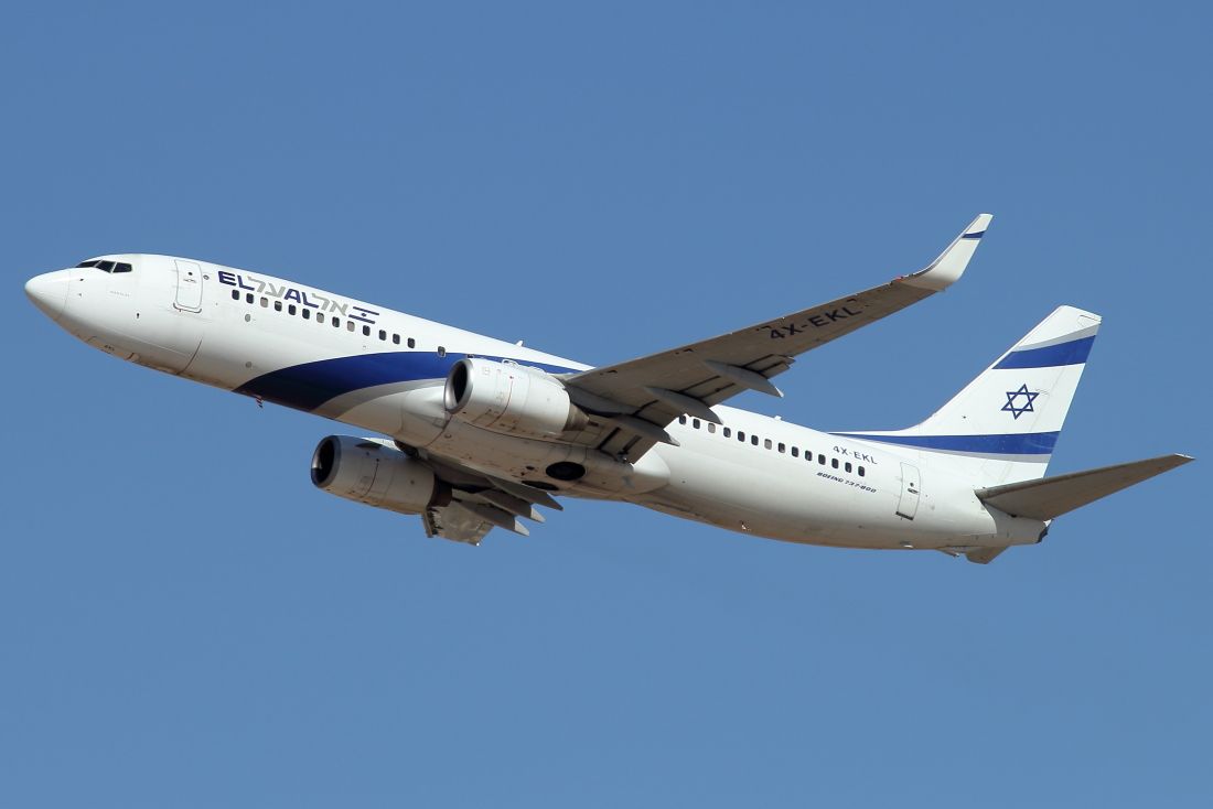 Boeing 737-800 (4X-EKL) - 27/01/2023;br /Flight to Athens (ATH) after T/O from runway 26.