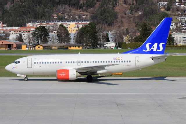 Boeing 737-700 (SE-RER)