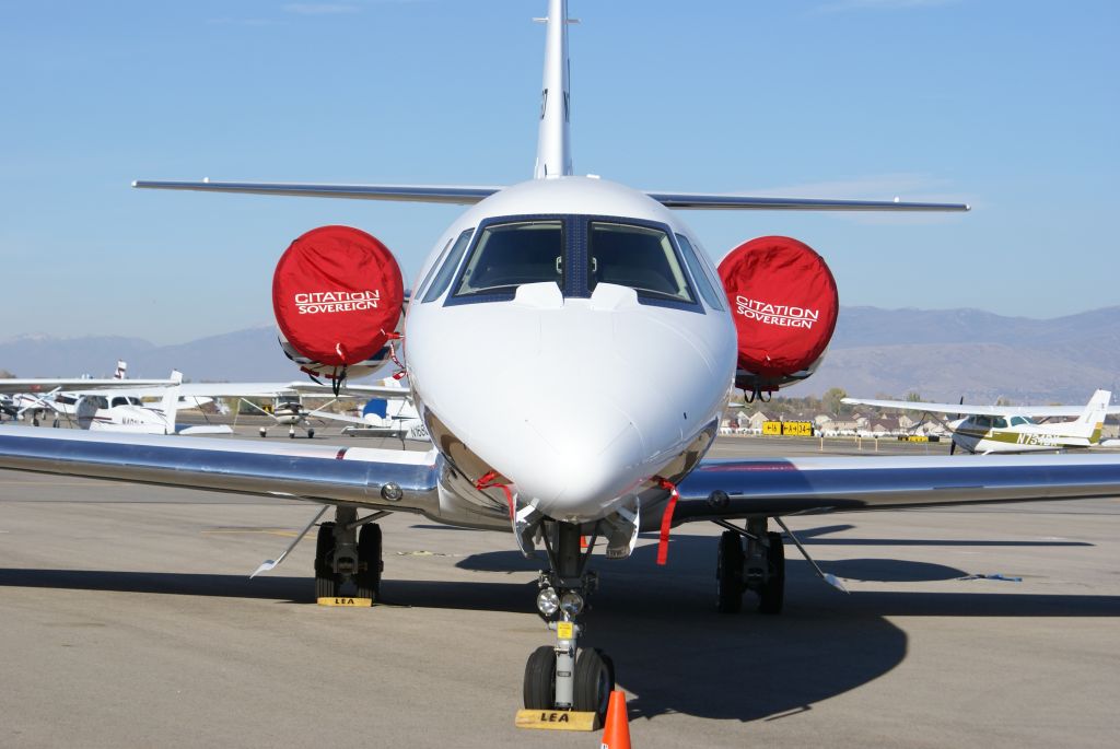 Canadair Challenger (N777GD) - South Valley Regional Airport; West Jordan, UT.