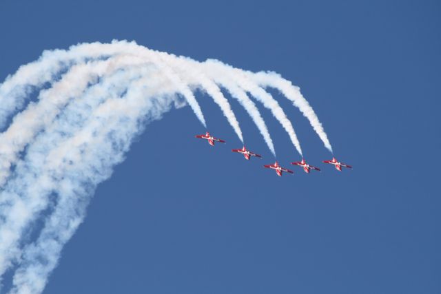 — — - RCAF Snowbirds