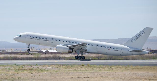 Boeing 757-200 (N610G)