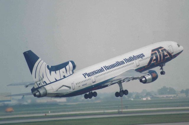 Lockheed L-1011 TriStar (N192AT)