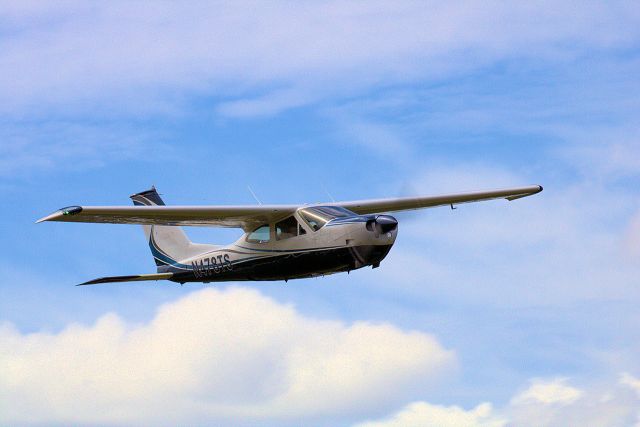 Cessna 177RG Cardinal RG (N478TS) - Beautifully maintained Cessna 177RG Cardinal makes an appearance at Triple Tree Aerodrome Fly-in, Sept/3 to Sept/9, 2019.  If you are in the Greenville, SC, area, come on out.  Great planes, people and airport.