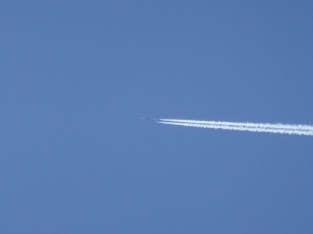 Boeing 737-900 — - Delta 737-900 over Fargo.