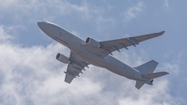 Airbus A330-200 (A39002)