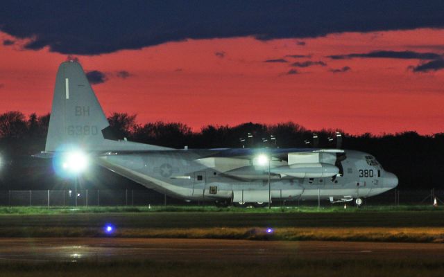 Lockheed C-130 Hercules (16-6380) - "otis81" usm kc-130j 166380 at shannon 29/4/18.