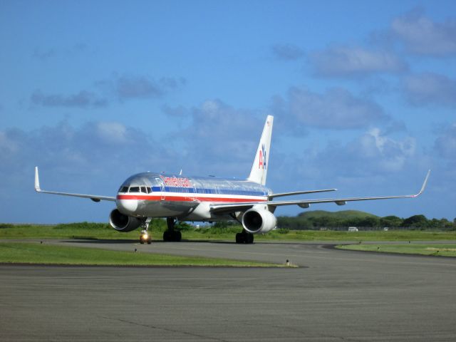 Boeing 757-200 (N618AA)