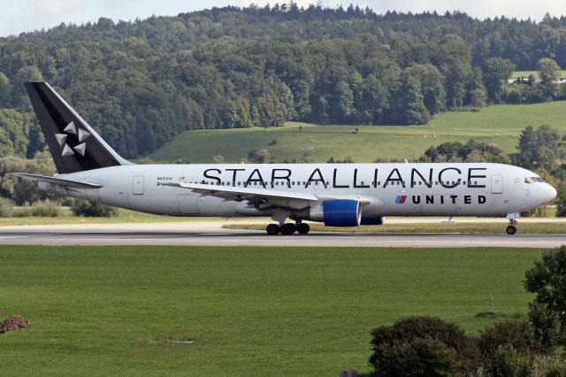 BOEING 767-300 (N653UA) - "Star Alliance" livery