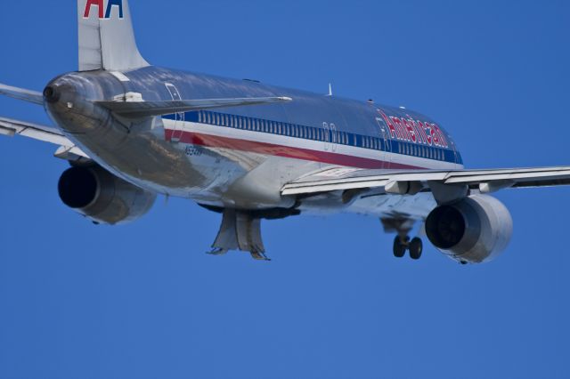 Boeing 757-200 (N694AN) - BOEING 757-223