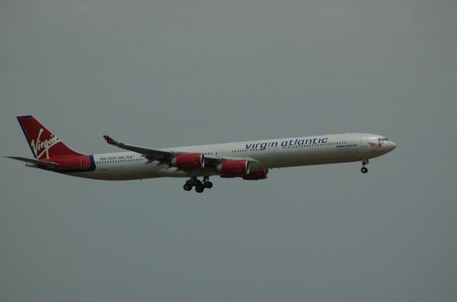 Airbus A340-600 (G-VBLU)