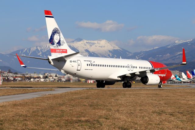 Boeing 737-800 (SE-RXC)