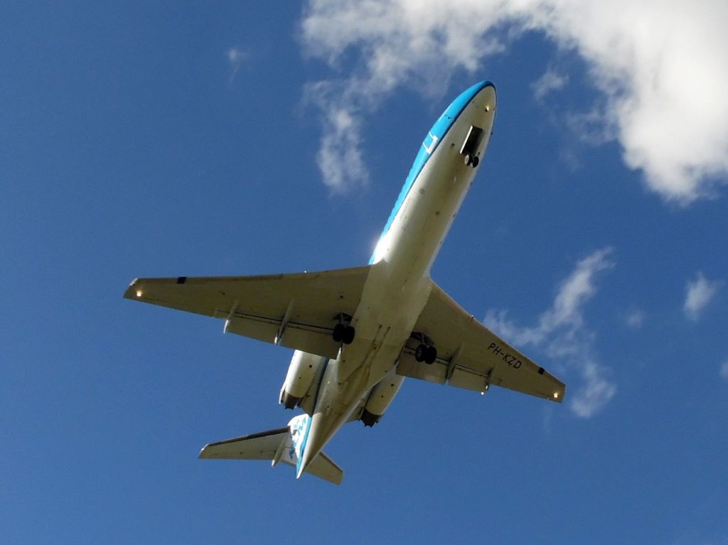 Fokker 70 (PH-KZD)