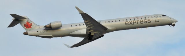 Canadair Regional Jet CRJ-900 (C-GNJZ)