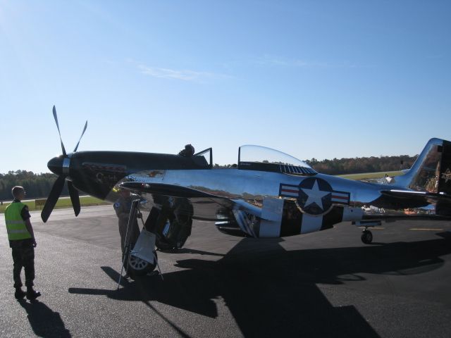 — — - Wings and Warriors Airshow