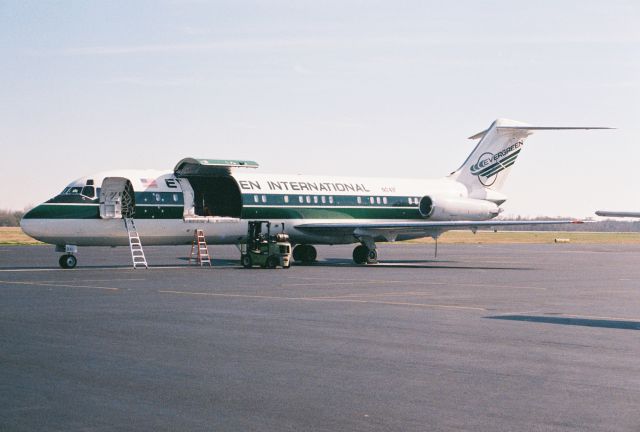 McDonnell Douglas DC-9-30 (N941F) - A McDonnell-Douglas DC-9-33F, msn 47193, manufactured in 1968, showing FAA registration N941F at KLFT, Lafayette Regional Airport, circa 2000. This aircraft was sold in 2011 and registered as XA-DHL in Mexico to Aeronaves TSM.
