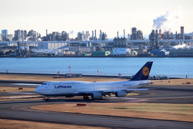 BOEING 747-8 (D-ABYD)