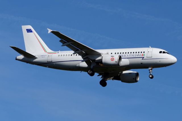 Airbus A319 (MMZ62174)