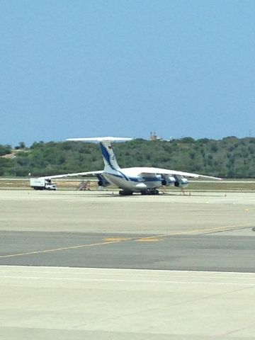 Ilyushin Il-76 (RA-76952) - Preparing for take off early in the morning from Maiquetia, Venezuela 09/25/2014