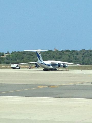 Ilyushin Il-76 (RA-76952) - Preparing for take off early in the morning from Maiquetia, Venezuela 09/25/2014