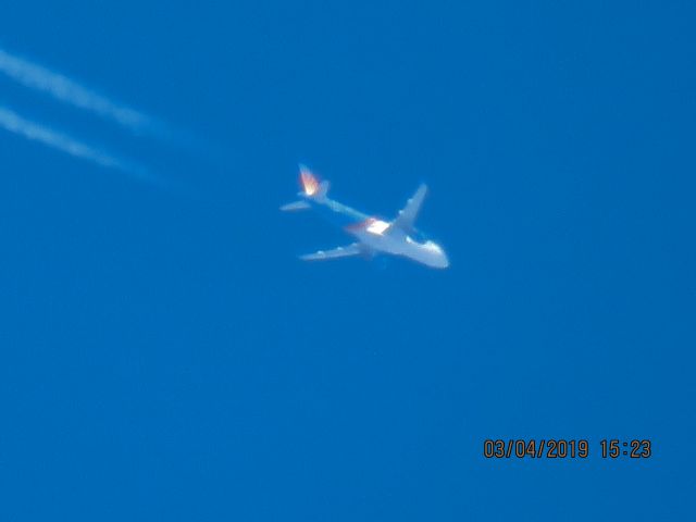 Airbus A320 (N260NV)