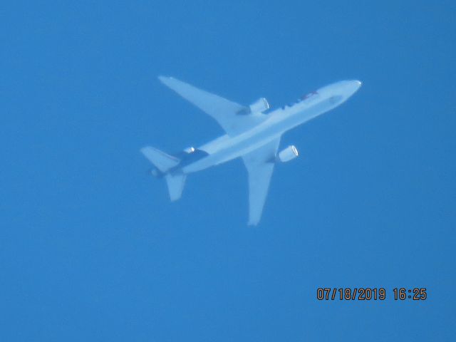 Boeing MD-11 (N592FE)