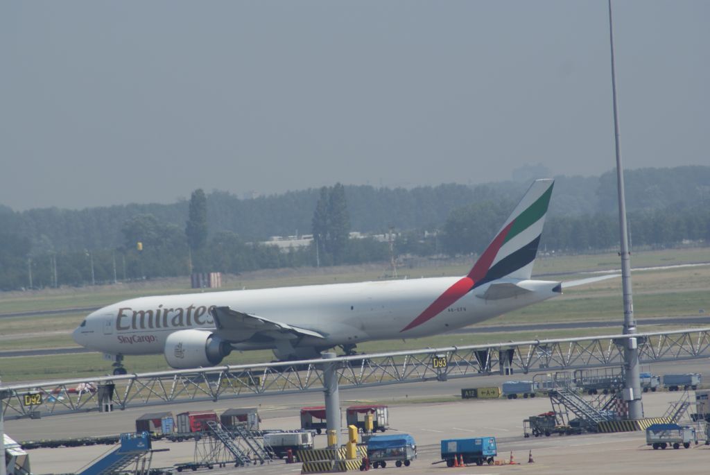 A6-EFN — - Emirates B777-F1H cn42232