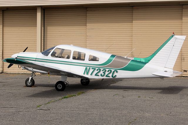 Piper Cherokee (N7232C)