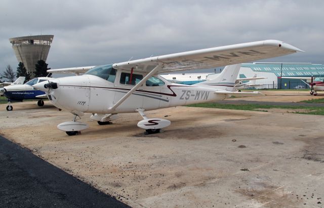 Cessna Skylane (ZS-MVN)