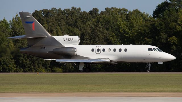 Dassault Falcon 50 (N5123)