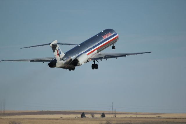 McDonnell Douglas MD-80 (N555AN)