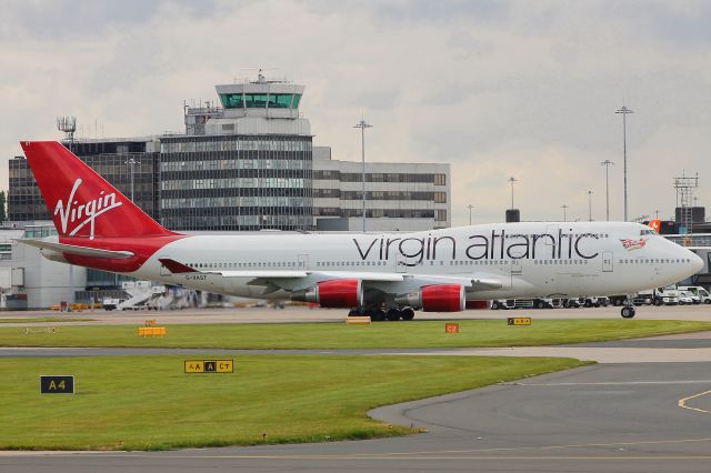 Boeing 747-400 (G-VAST) - Virgin Atlantic Airways Boeing 747-400 departing Manchester at 12:20 on Sunday 23/07/17