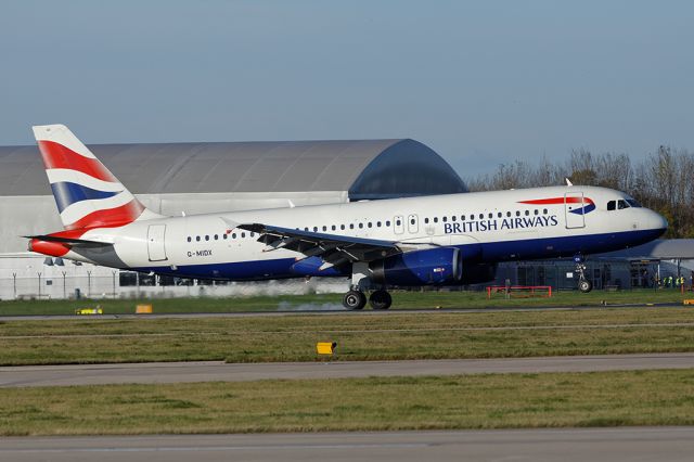 Airbus A320 (G-MIDX) - Another shuttle flight arriving from Heathrow.