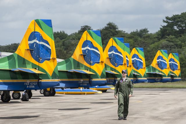 — — - Esquadrilha da Fumaça - Apresentação em Belém-PA