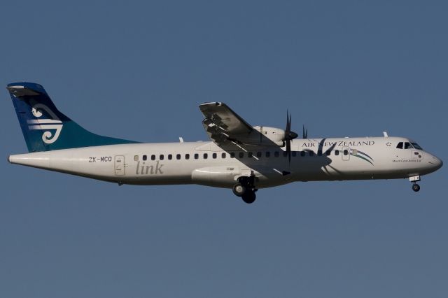 ATR ATR-72 (ZK-MCO)