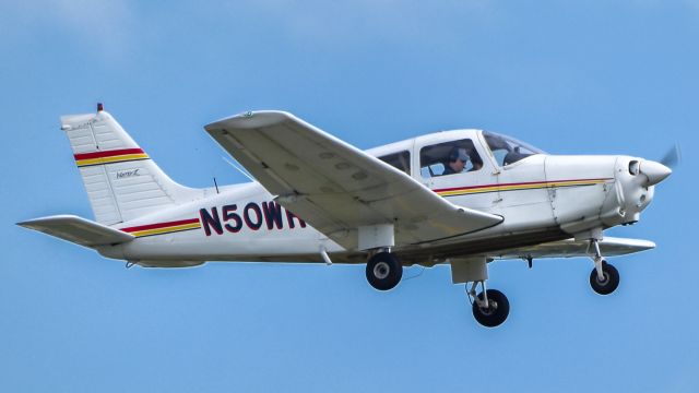 Piper Cherokee (N50WR)