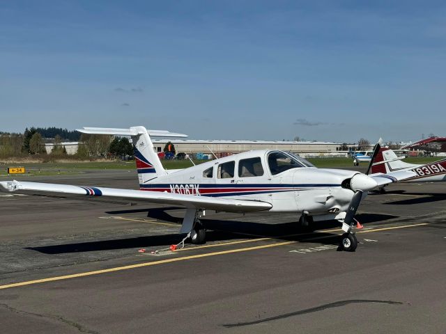 Piper Arrow 4 (N3067K)