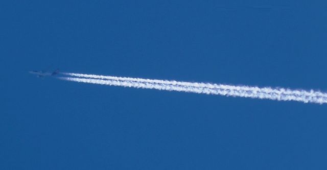 Airbus A330-300 (PT-MVF)