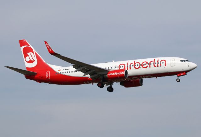 Boeing 737-800 (D-ABKQ)